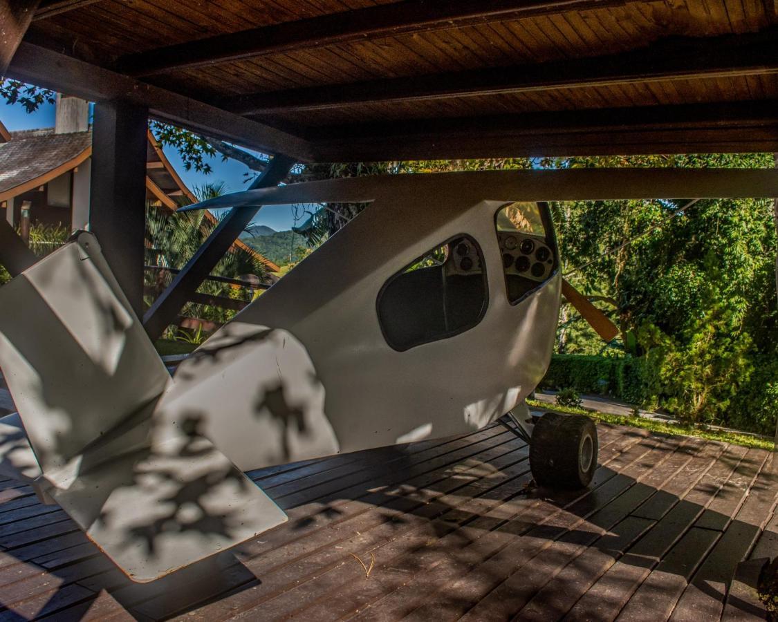 Casa Branca Pousada โปเมโรเจ ภายนอก รูปภาพ