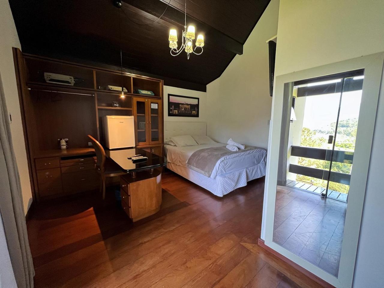 Casa Branca Pousada โปเมโรเจ ภายนอก รูปภาพ