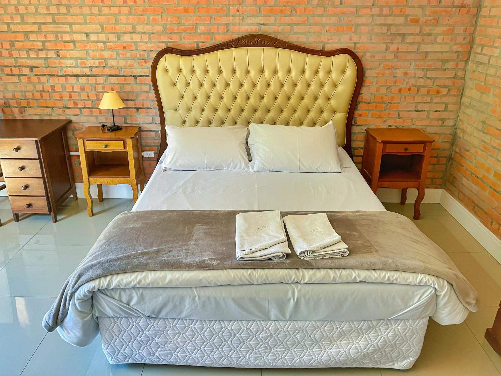 Casa Branca Pousada โปเมโรเจ ภายนอก รูปภาพ